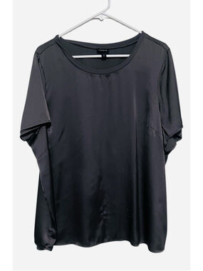 TORRID Abby Satin Tee Women’s 2X 2 Gray Blouse Short Sleeve Silky Top
